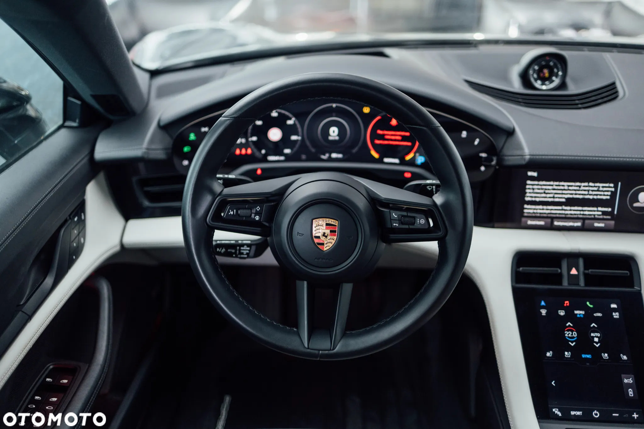 Porsche Taycan 4S Cross Turismo - 22