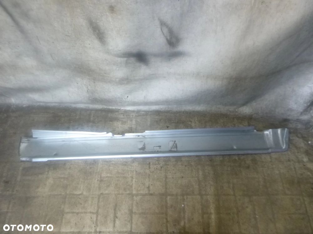 bmw 3 e30 próg lewy 4d - 1