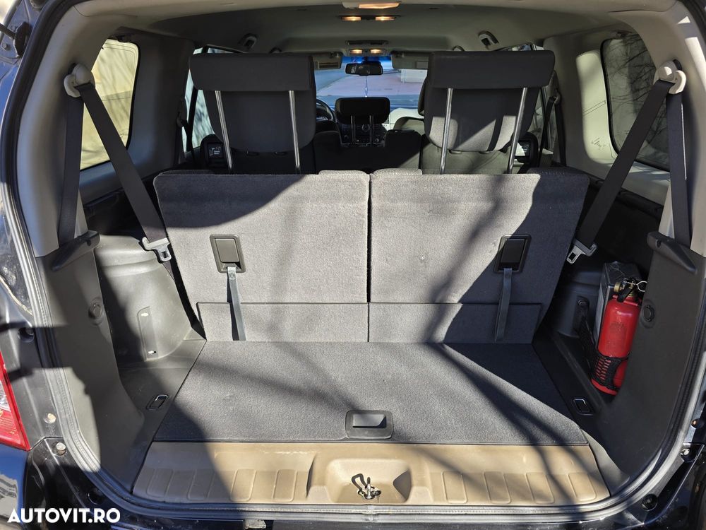 Nissan Pathfinder 2.5 dCi DPF All Mode 4X4 SE - 20