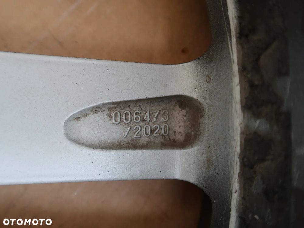 39 Felga Aluminiowa Lexus 006473 20" - 3