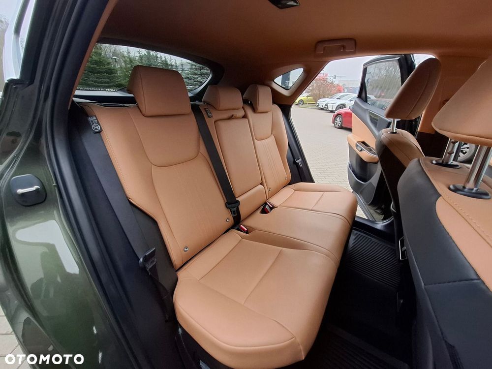 Lexus NX 350h Prestige 2WD - 24