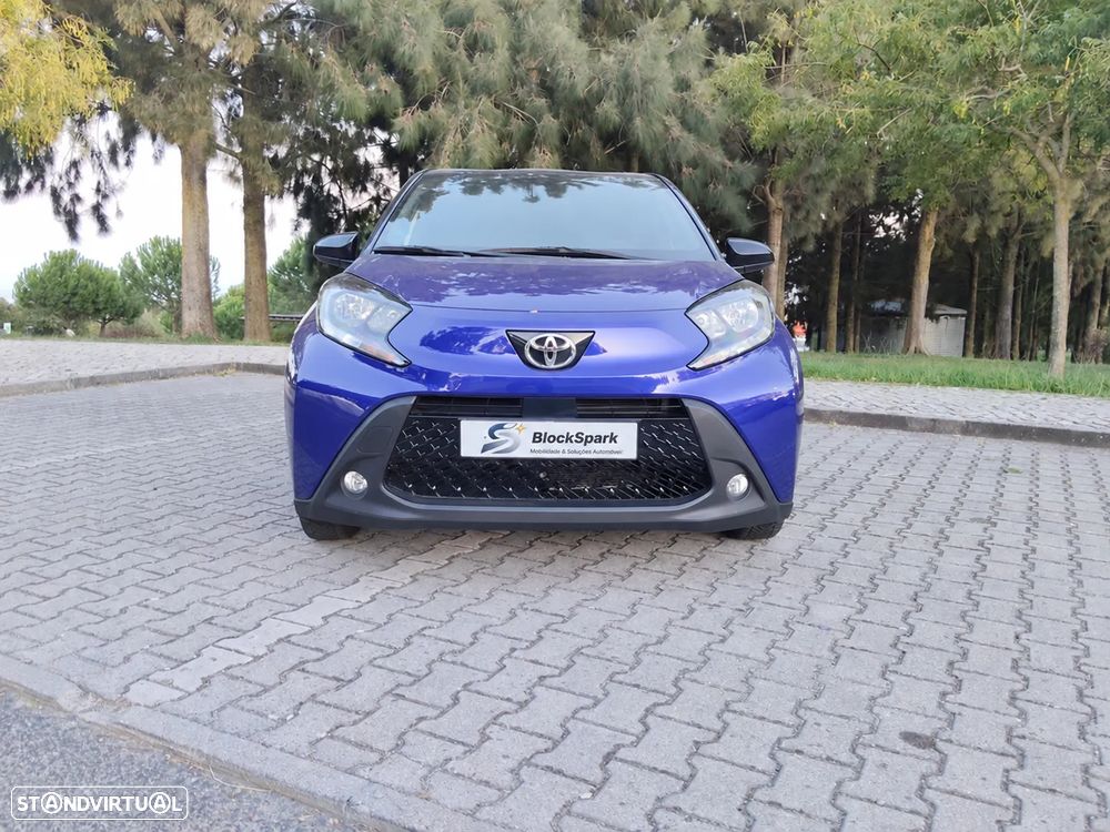 Toyota Aygo 1.0 X-Play Plus - 2