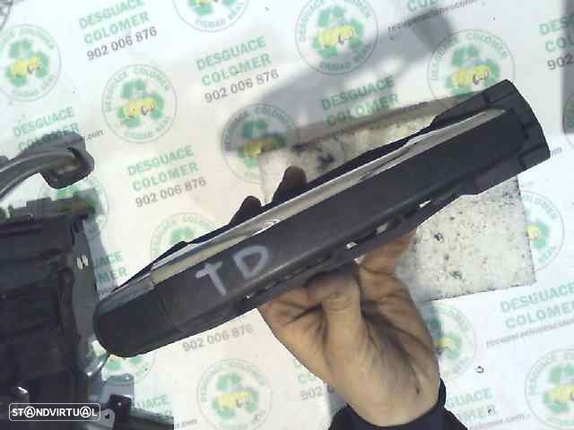 PUXADOR EXTERIOR TRASEIRO DIREITO MERCEDES-BENZ CLASE E E 290 TURBO-D (210.017)... - 1