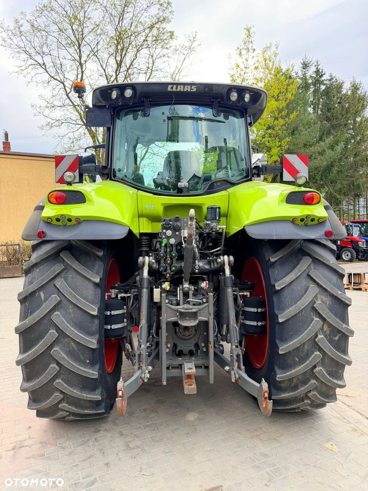 Claas Axion 830 - 13