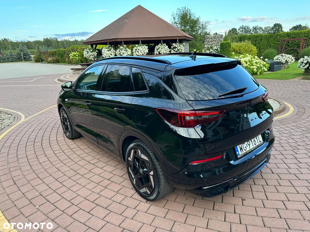 Opel Grandland 1.6 T PHEV 4x4 GS Line - 13