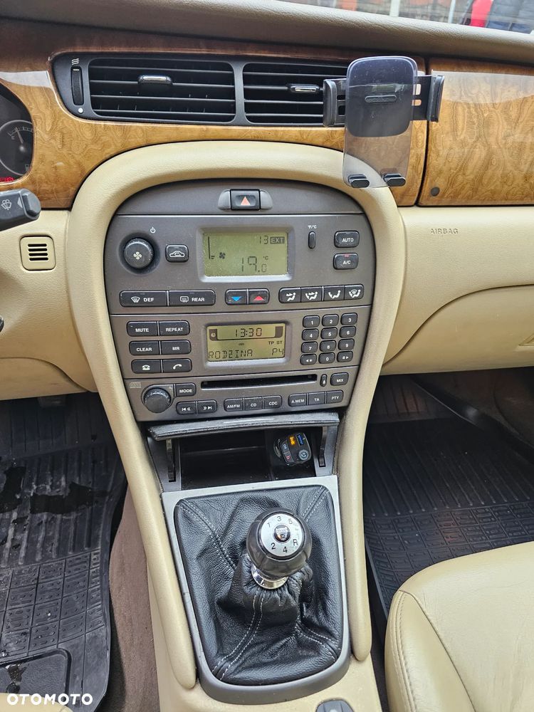 Jaguar X-Type - 6
