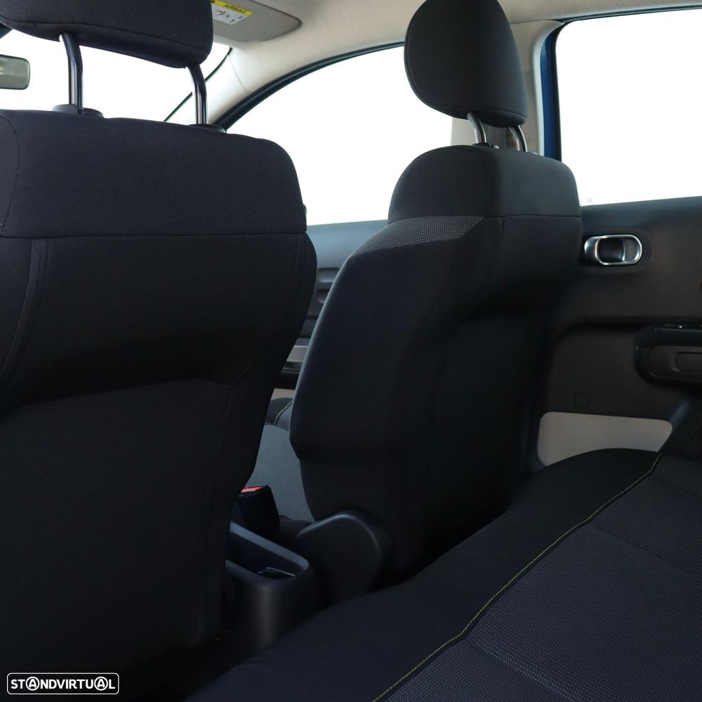 Citroën C3 1.2 PureTech Shine - 26