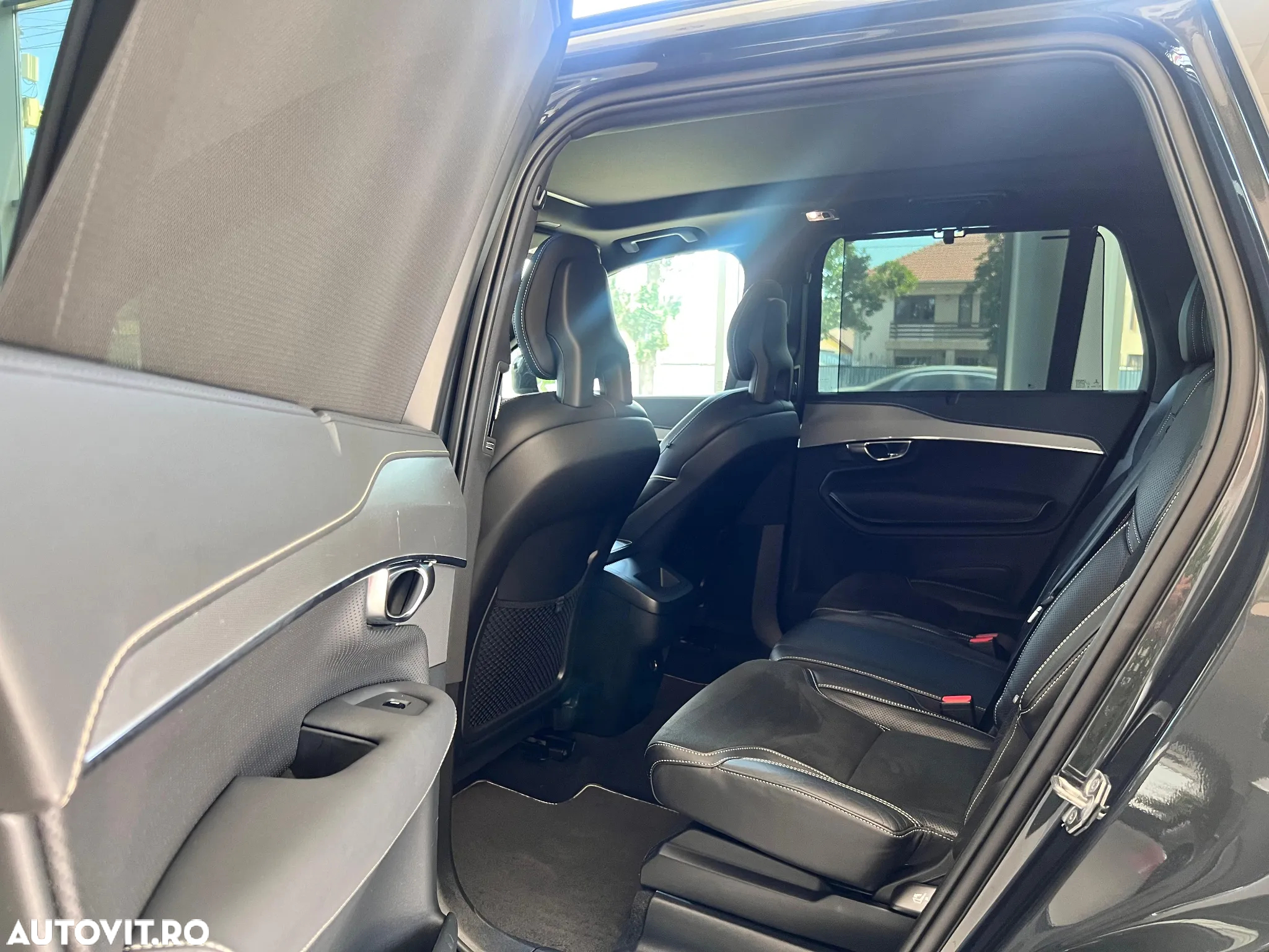 Volvo XC 90 - 19