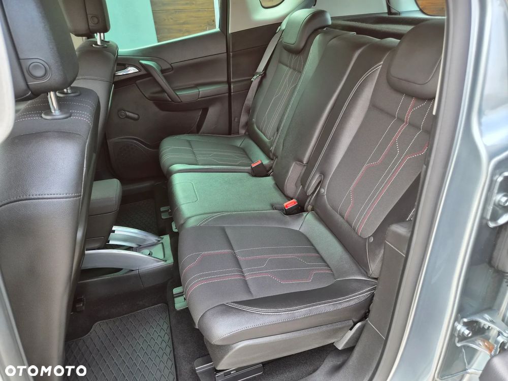 Opel Meriva - 17