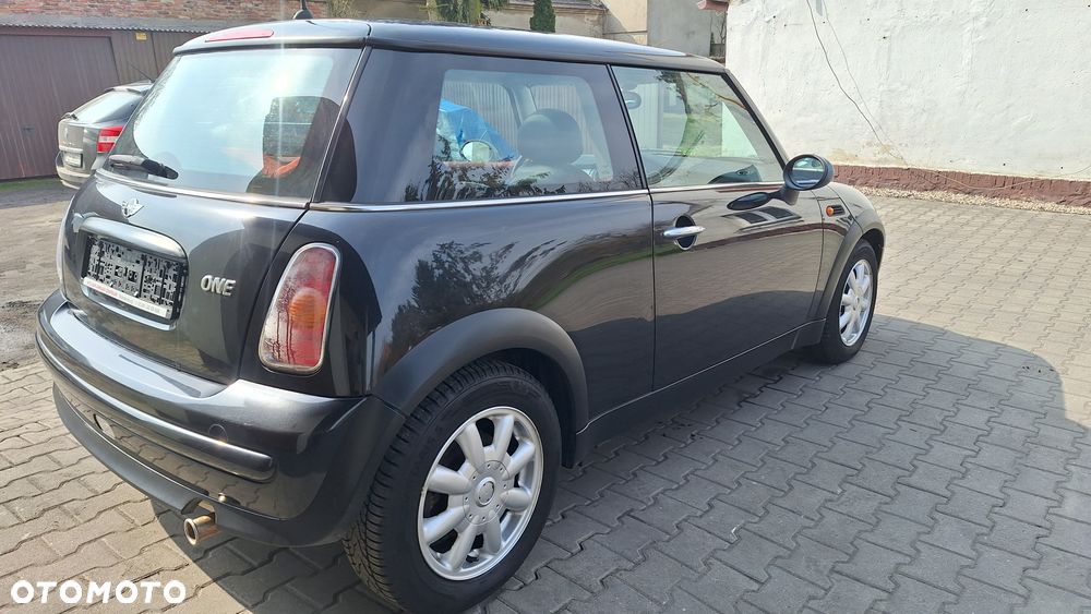MINI ONE - 7