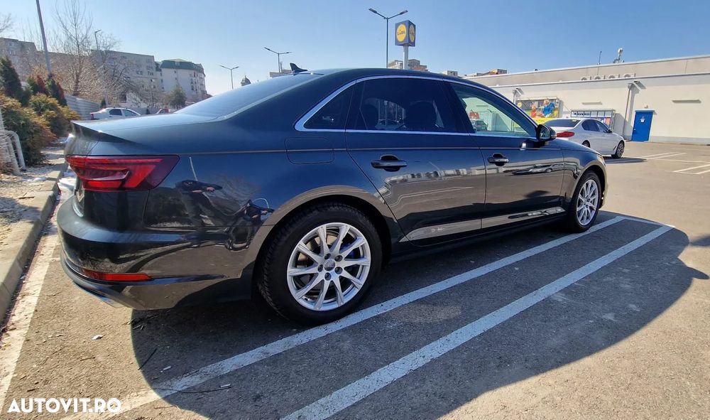 Audi A4 2.0 35 TFSI S tronic MHEV Advanced - 14