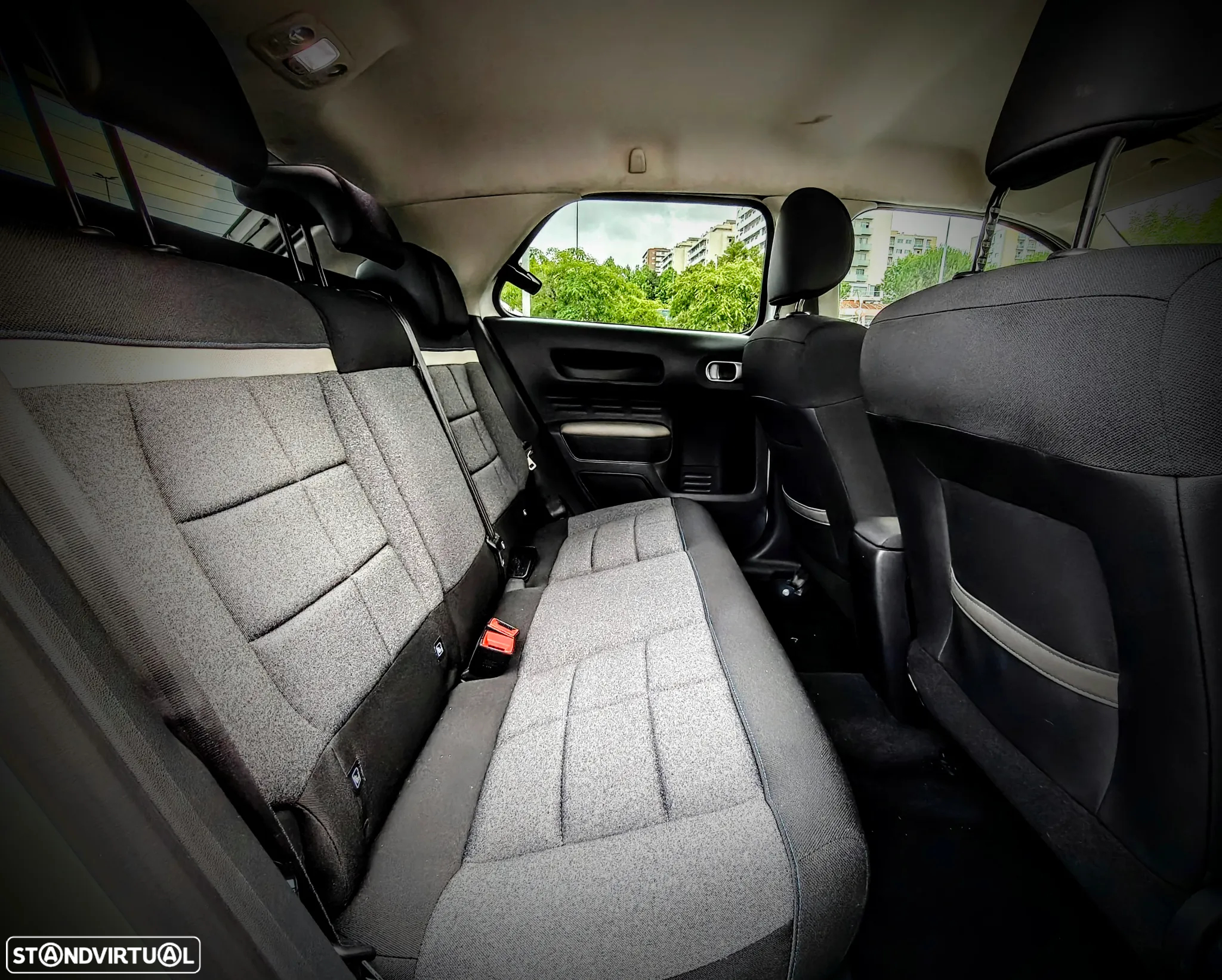 Citroën C4 Cactus 1.5 BlueHDi Cool&Comfort EAT6 - 9