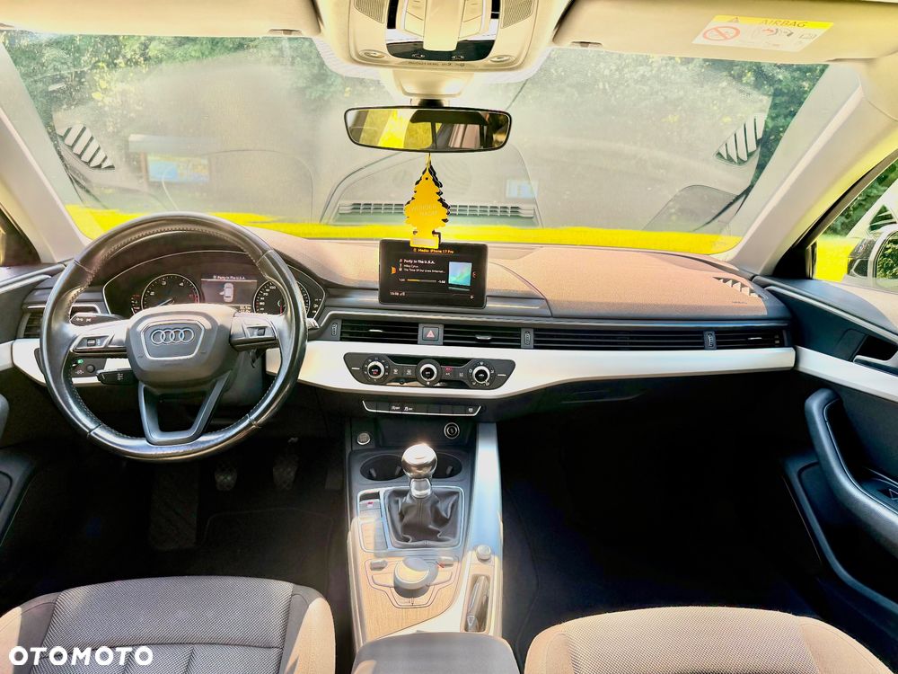 Audi A4 Avant 2.0 TDI - 10