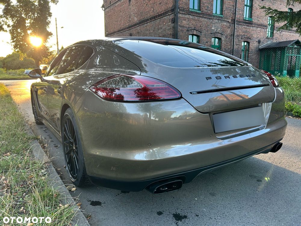Porsche Panamera Diesel - 8