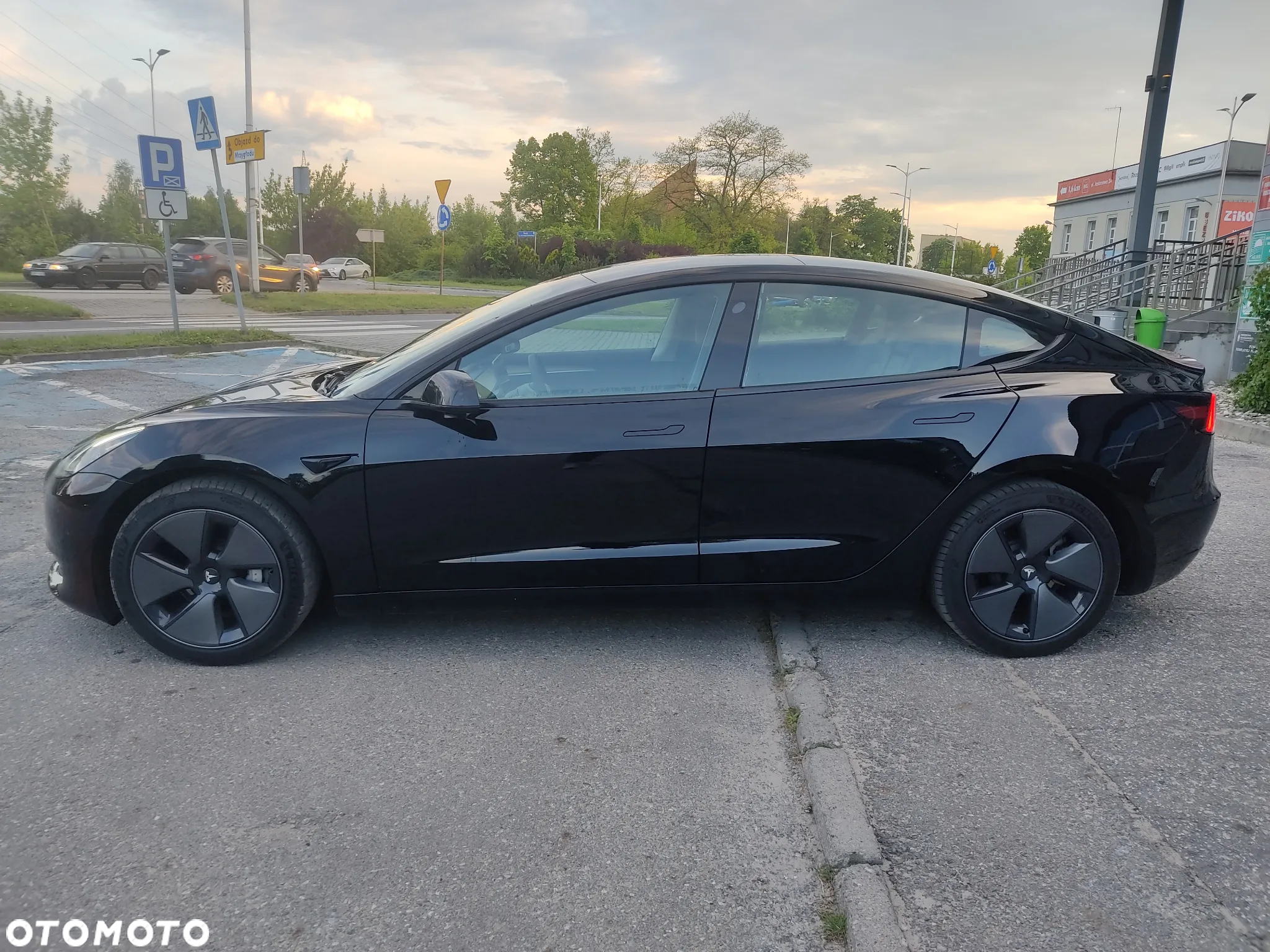 Tesla Model 3 RWD Hinterradantrieb - 8