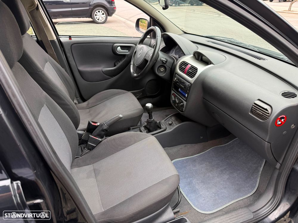 Opel Corsa 1.2 16V Enjoy R - 8