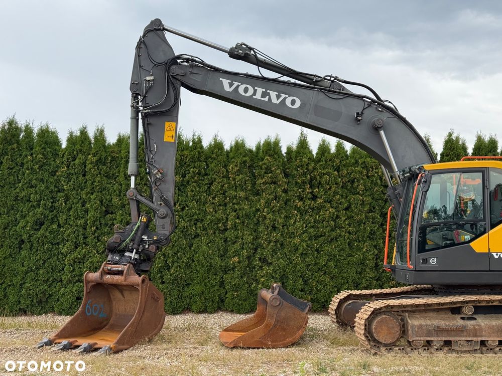 Volvo EC 220 EL - 5