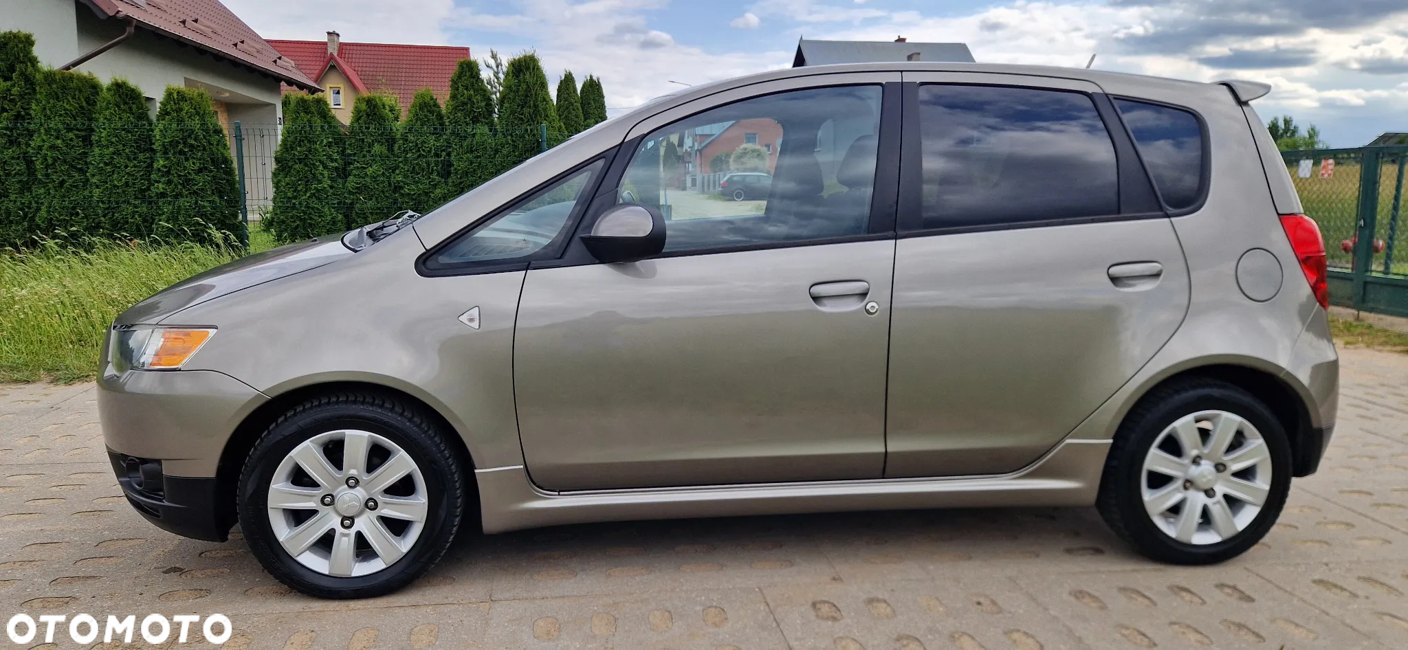 Mitsubishi Colt 1.3 ClearTec Edition - 11