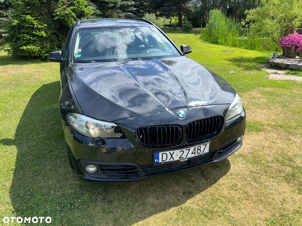 BMW Seria 5 525d Luxury Line - 6