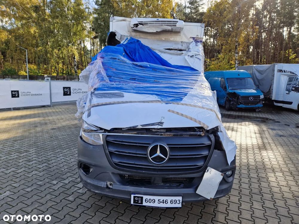 Mercedes-Benz Sprinter 317 - 10