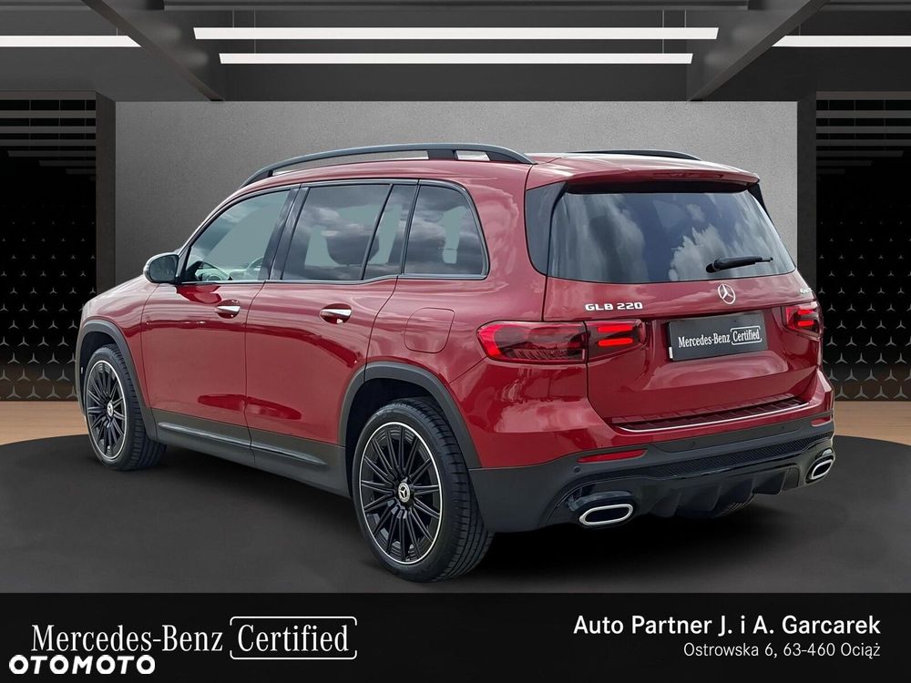 Mercedes-Benz GLB 220 mHEV 4-Matic AMG Line 8G-DCT - 4