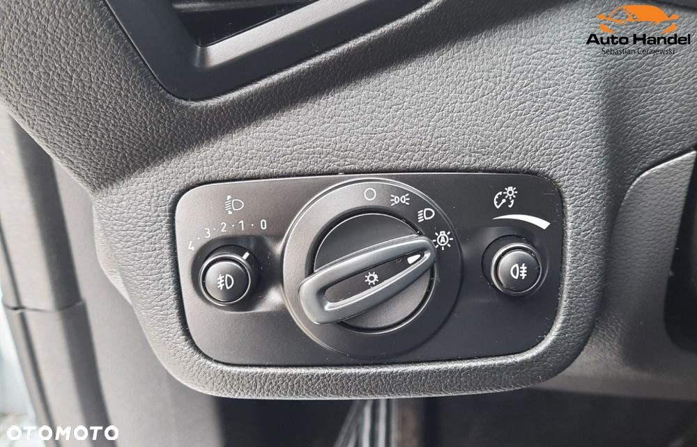 Ford C-MAX 1.5 EcoBoost Start-Stop-System Titanium - 19