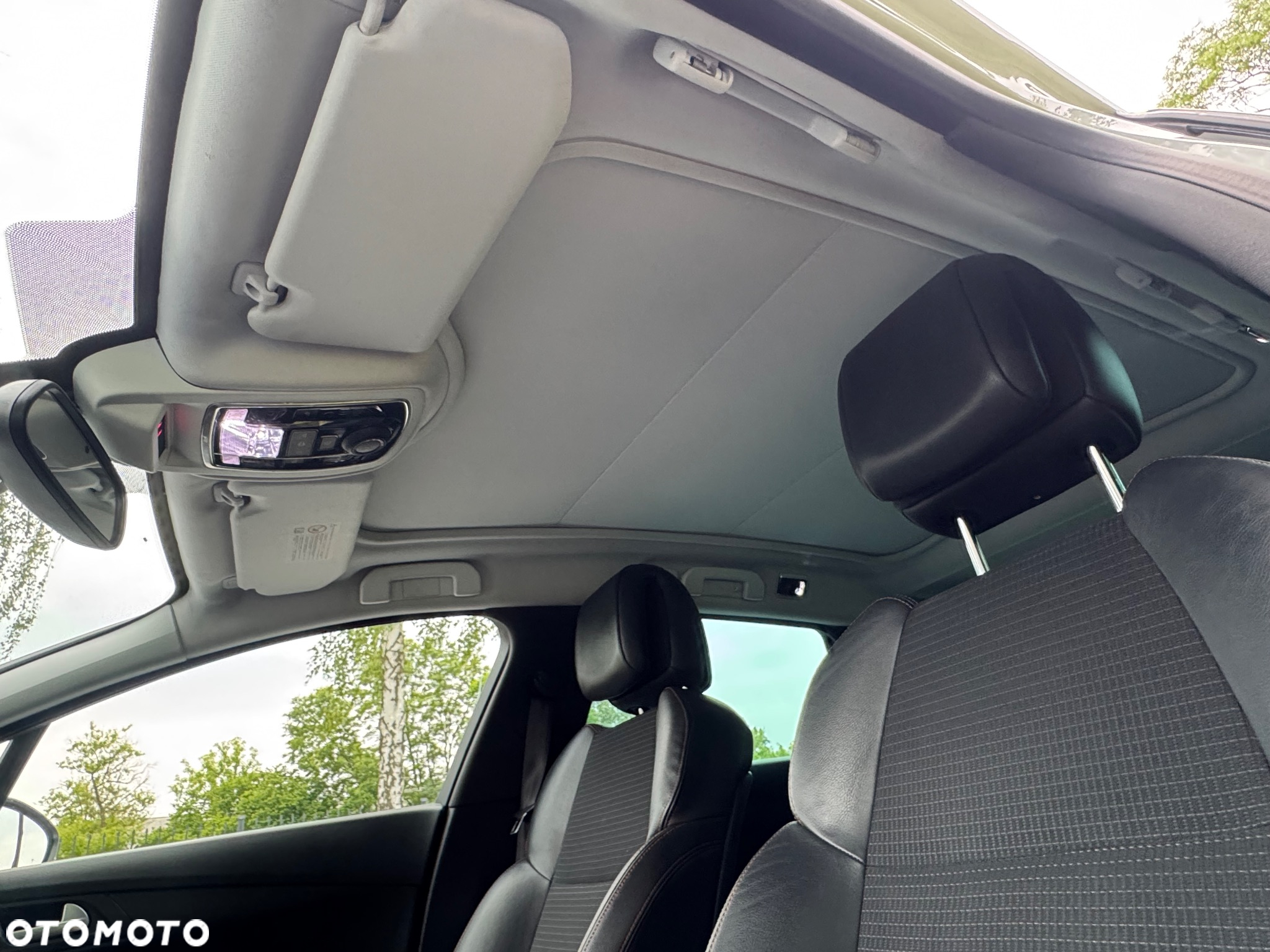 Peugeot 508 RXH 2.0 HDi HYbrid4 - 19