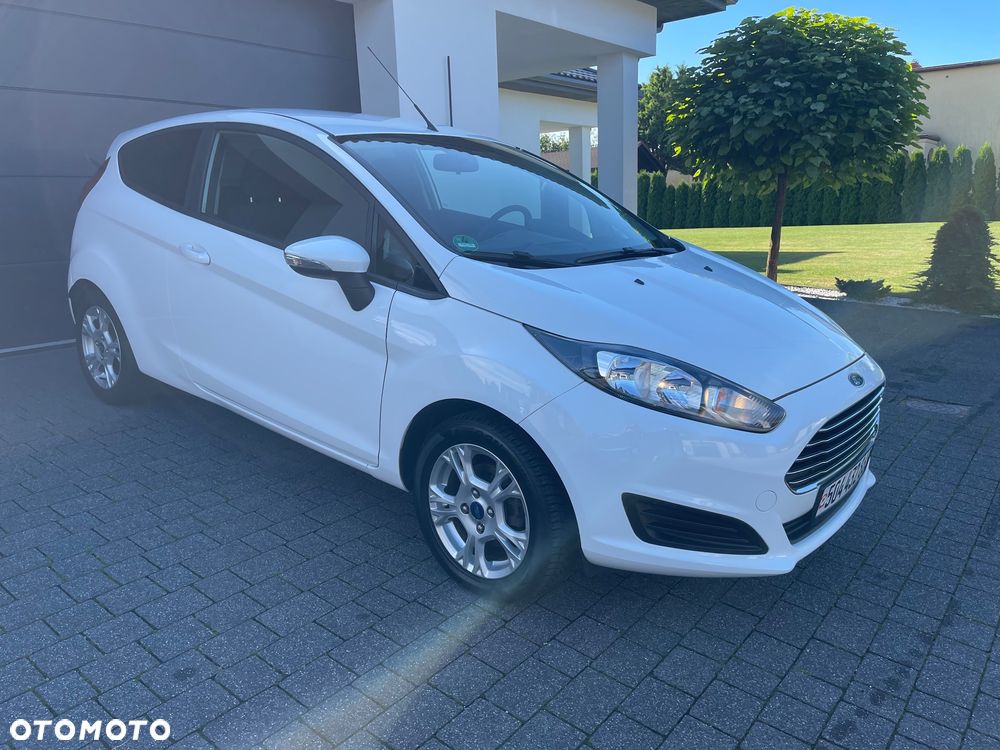 Ford Fiesta 1.25 Celebration - 12