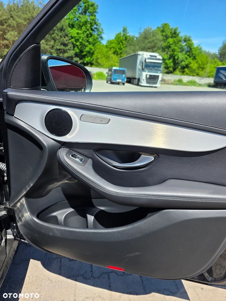 Mercedes-Benz GLC 250 4-Matic - 29
