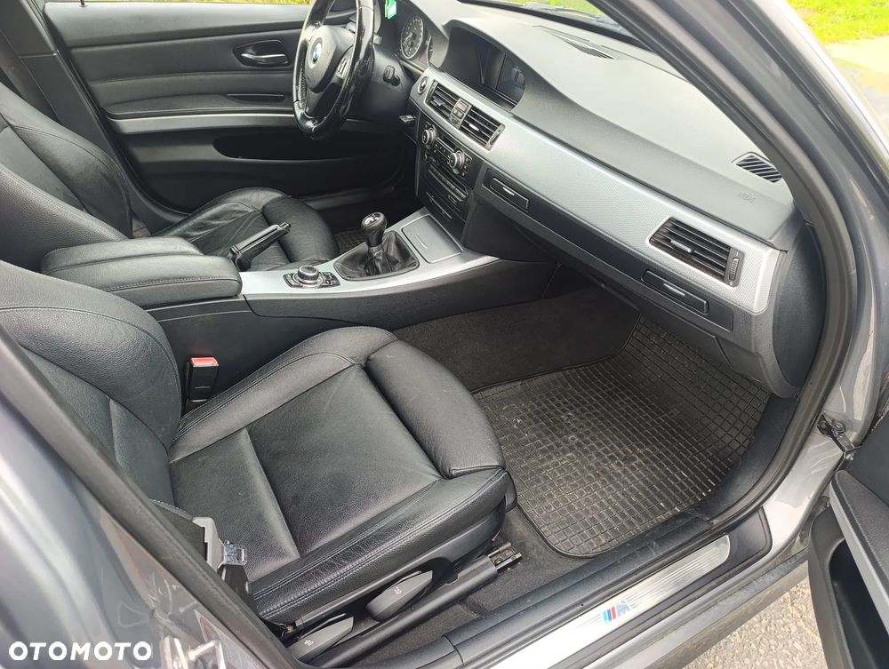 BMW Seria 3 - 13