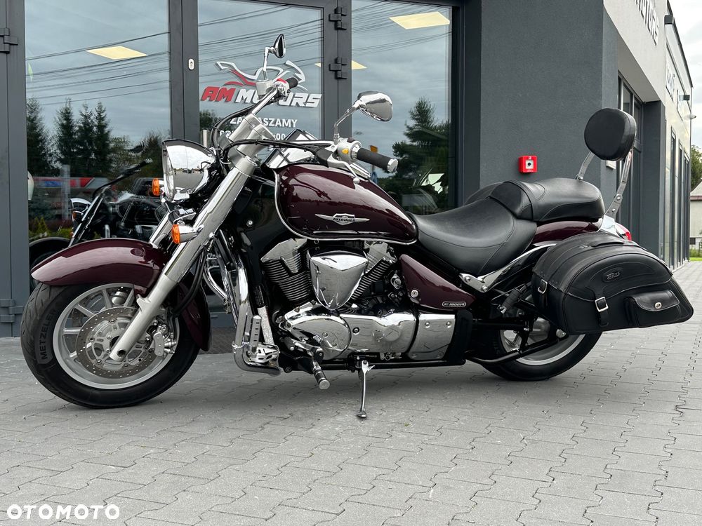 Suzuki Intruder - 25