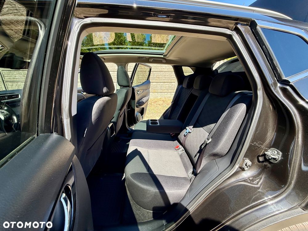 Nissan Qashqai 1.5 dCi Tekna - 27