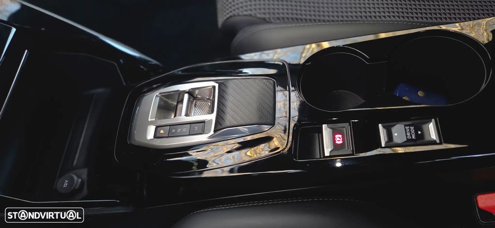 Peugeot 2008 1.2 PureTech GT Pack EAT8 - 12