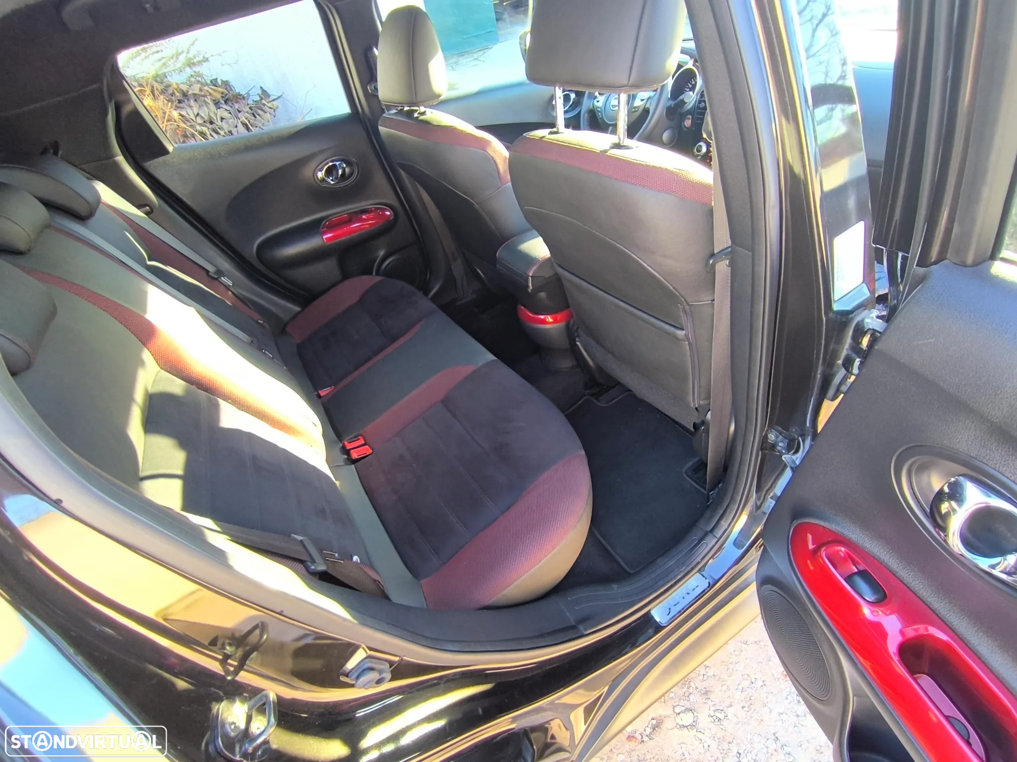 Nissan Juke 1.5 dCi Tekna S P.Ext.2 Red D. - 5
