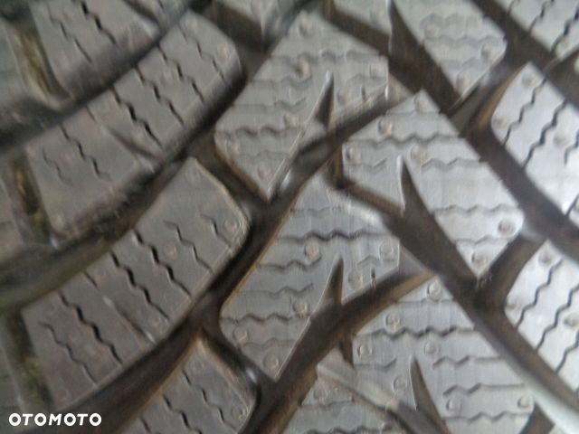 1x ZIMOWA FALKEN EUROWINTER HS01 235/40R18 95V - 4