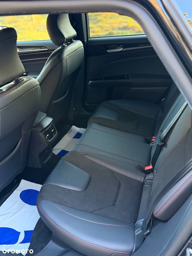 Ford Mondeo 2.0 EcoBlue ST-Line X - 23