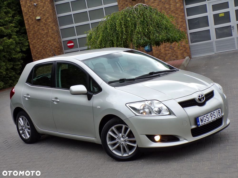 Toyota Auris 1.4 D-4D Life+ - 13
