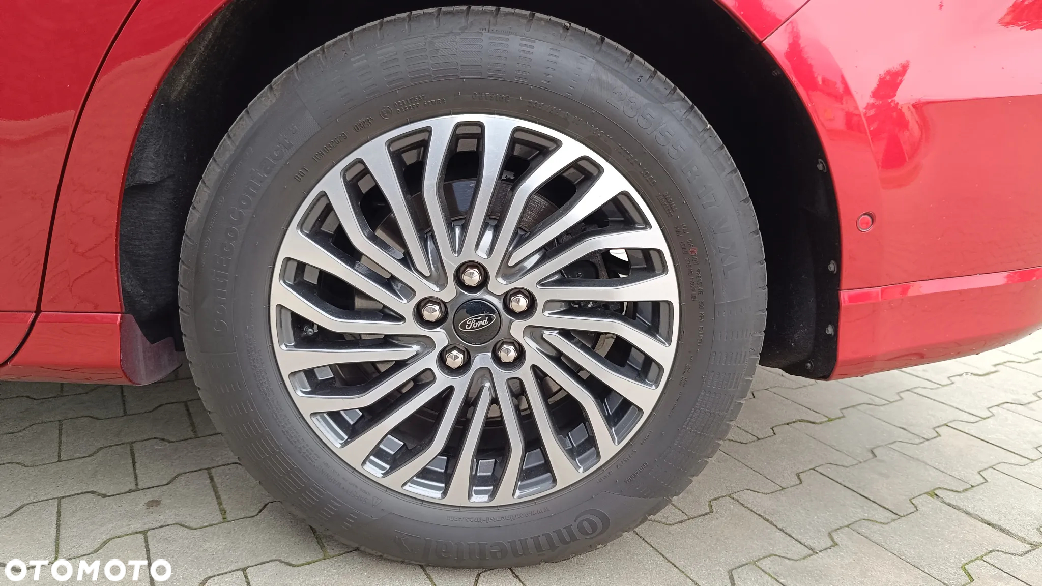 Ford S-Max 2.0 EcoBlue Titanium - 24