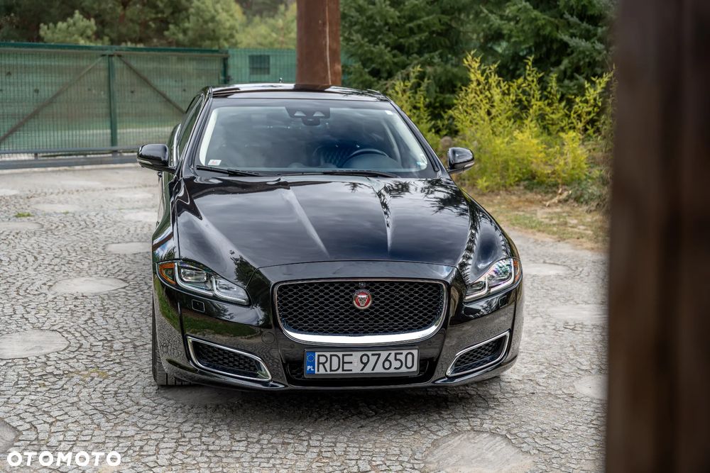 Jaguar XJ 3.0 T AWD Portfolio - 18