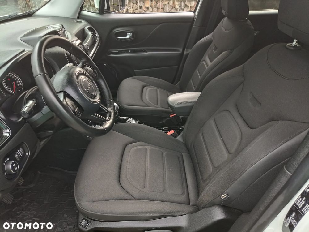 Jeep Renegade 1.6 MultiJet Night Eagle - 13