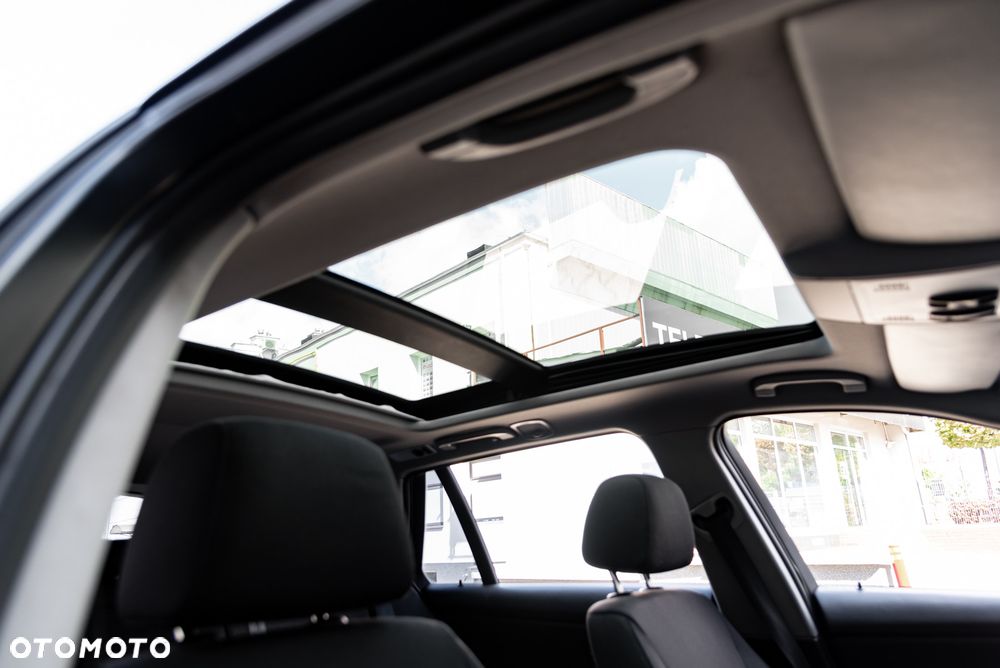 BMW Seria 3 - 24