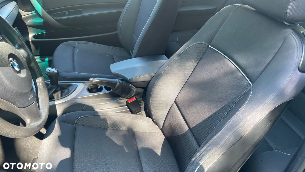 BMW Seria 1 118d DPF - 9