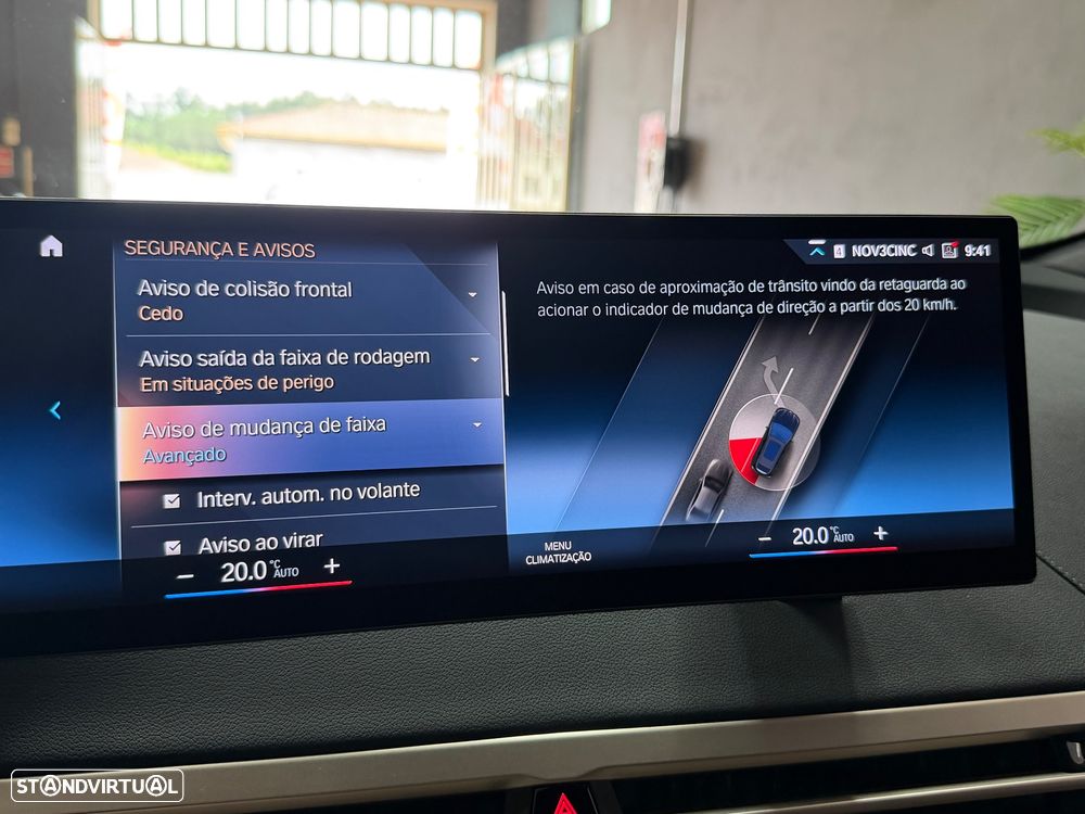 BMW iX xDrive 50 Pack Desportivo - 12