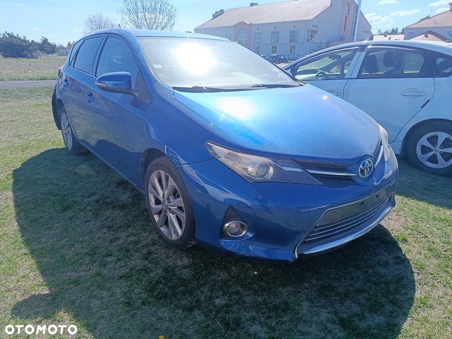 Toyota Auris - 3
