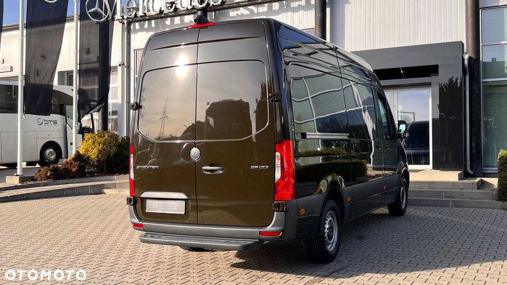 Mercedes-Benz Sprinter 311 CDI - 11