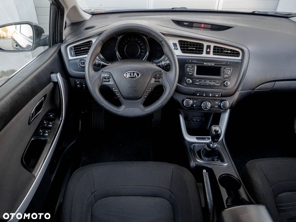 Kia Ceed 1.4 CVVT - 33