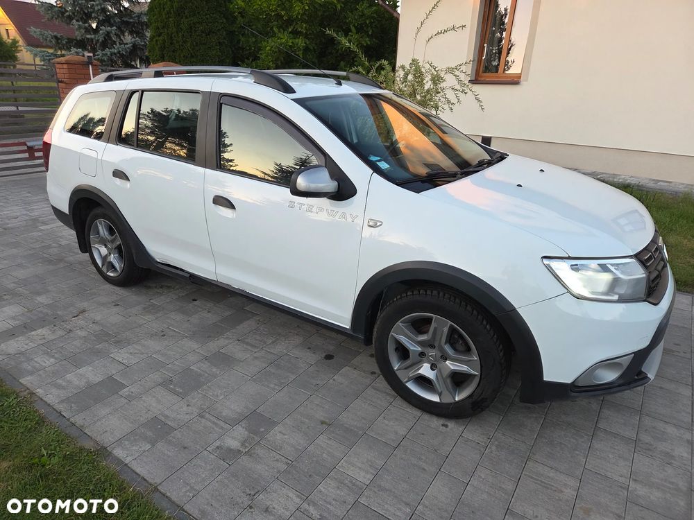 Dacia Logan MCV 0.9 TCe Stepway S&S - 2