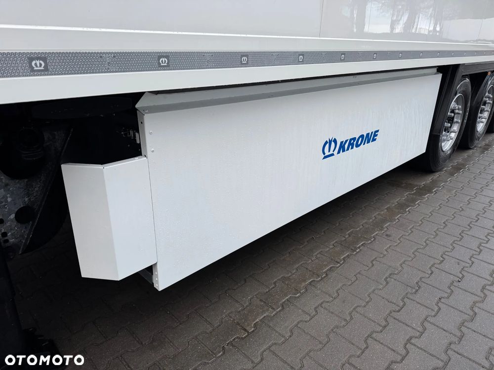 Krone Chłodnia ,Doppelstock ,Wynajem,  Carrier Vector 1550 - 23