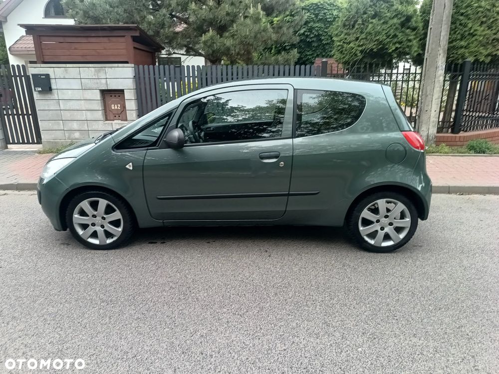 Mitsubishi Colt - 6