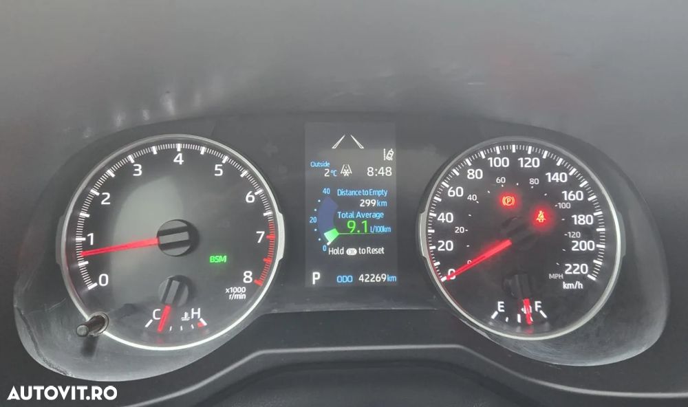 Toyota RAV4 2.5 Hybrid VVT-iE 4x2 Dynamic - 2